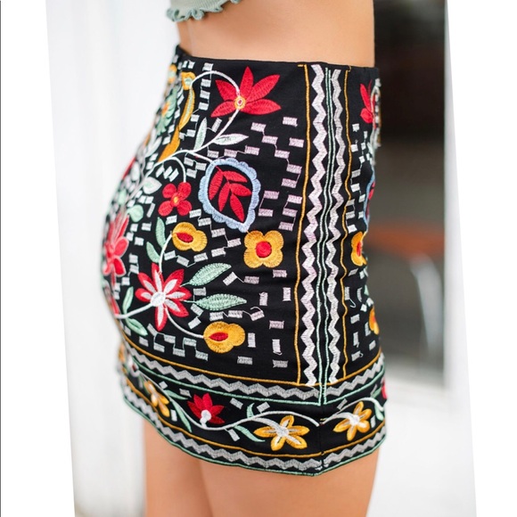 Brand New Skirt! From NanaMacs - Picture 2 of 2